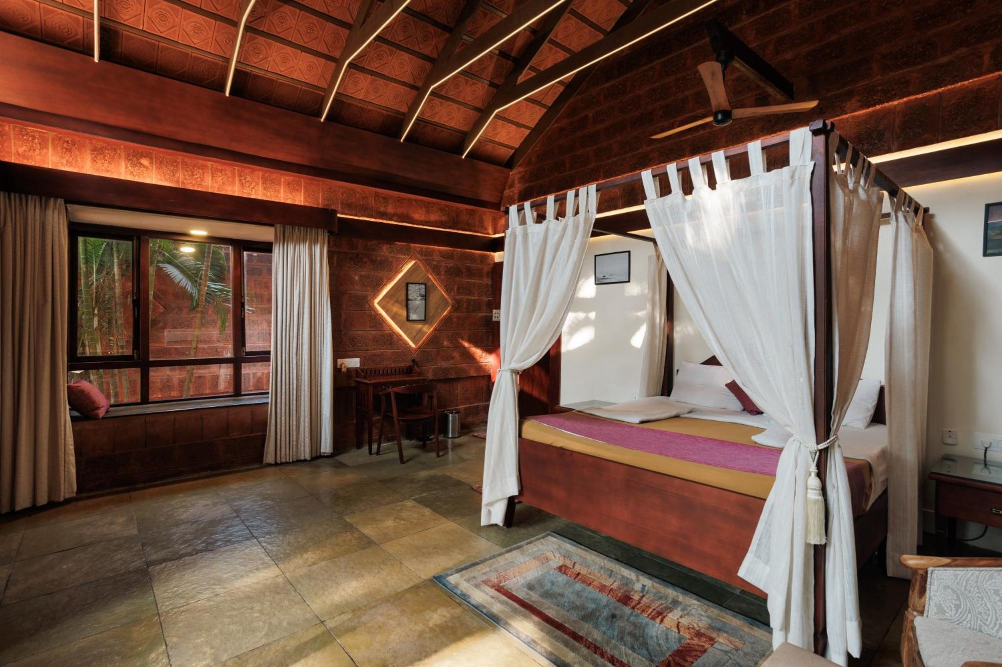 Sai Vishram Beach Resort Bainduru Esterno foto