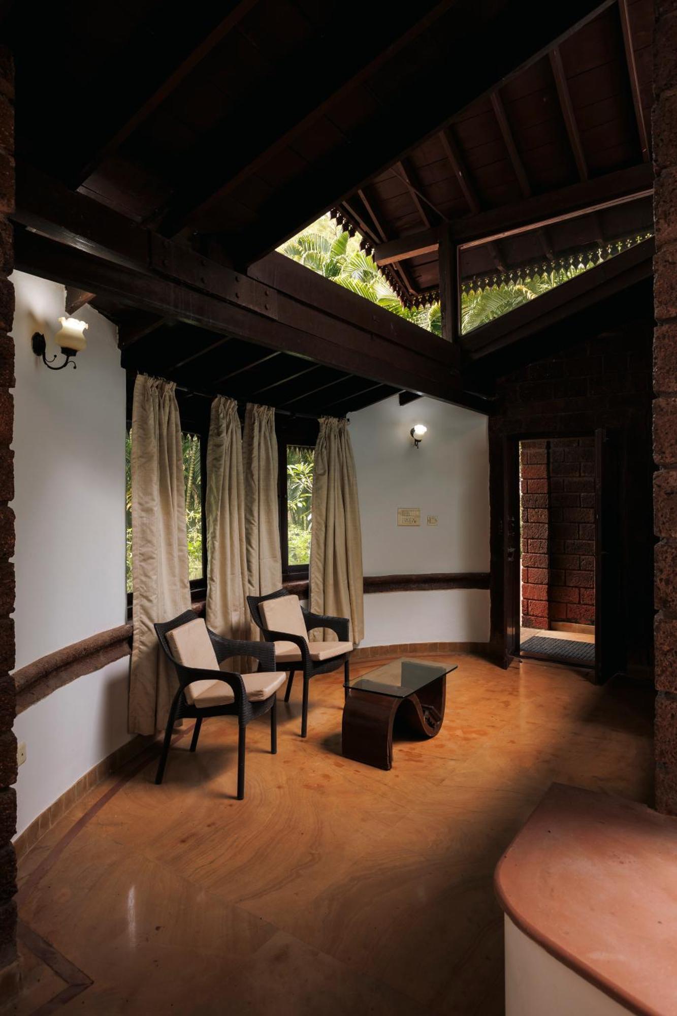 Sai Vishram Beach Resort Bainduru Esterno foto