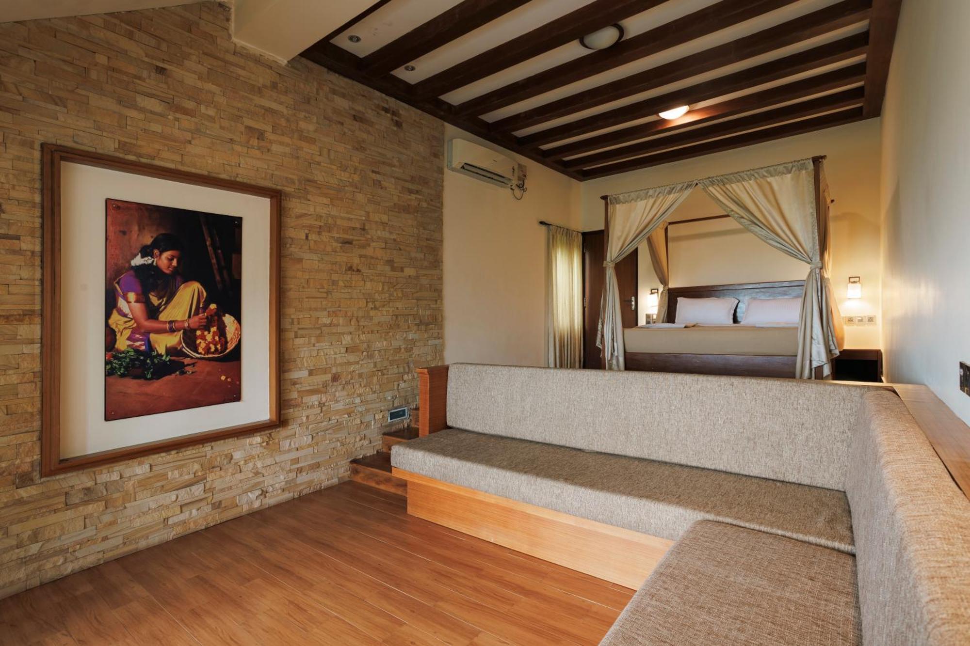Sai Vishram Beach Resort Bainduru Esterno foto