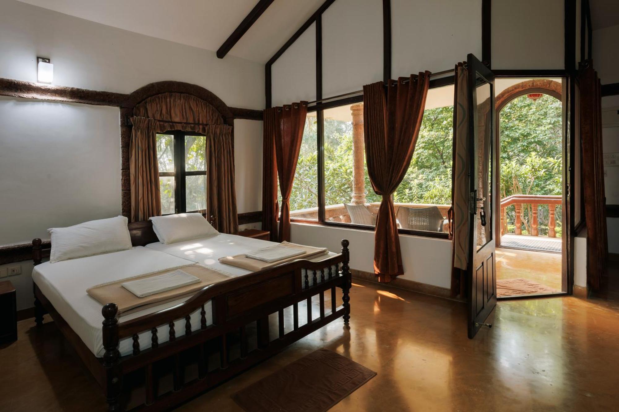 Sai Vishram Beach Resort Bainduru Esterno foto