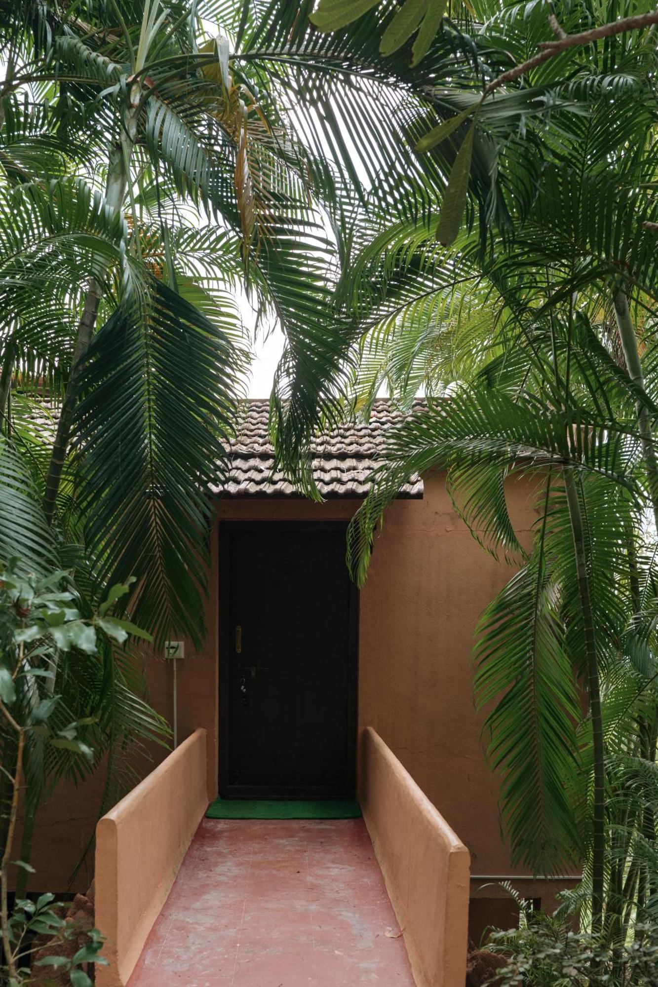 Sai Vishram Beach Resort Bainduru Esterno foto